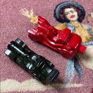 VINTAGE AVON COLOGNE AFTERSHAVE BOTTLES (2)